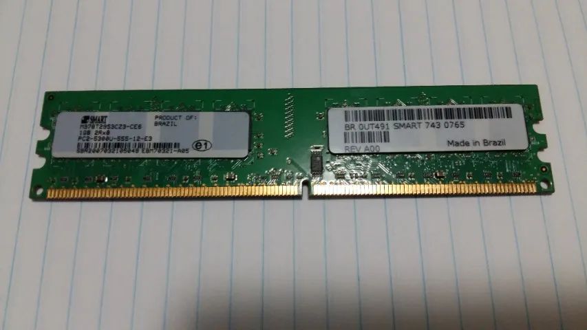 Memoria Kit com 2 Pentes de 1GB cada DDR2 Total 2 GB - Foto 2