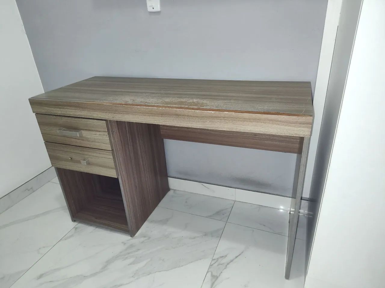 Mesa de estudo64302123121409120
