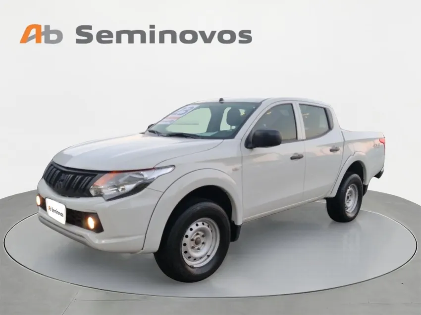 Mitsubishi L200 TRITON 2.4 16V TURBO DIESEL GL CD 4X4 MANUAL.