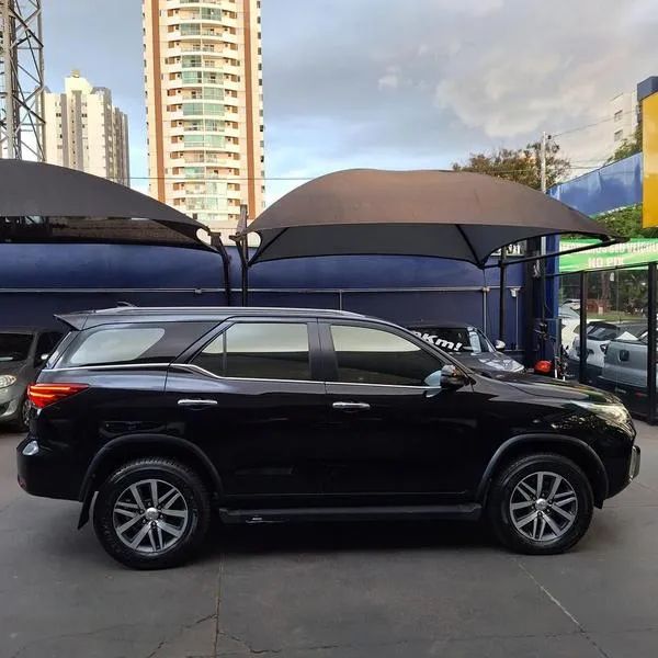 TOYOTA HILUX SW4 SRX 2019 - Foto 4