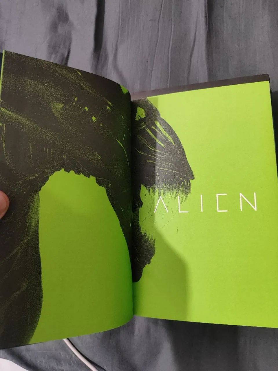 Kit ALIEN com 4 livros - Foto 4