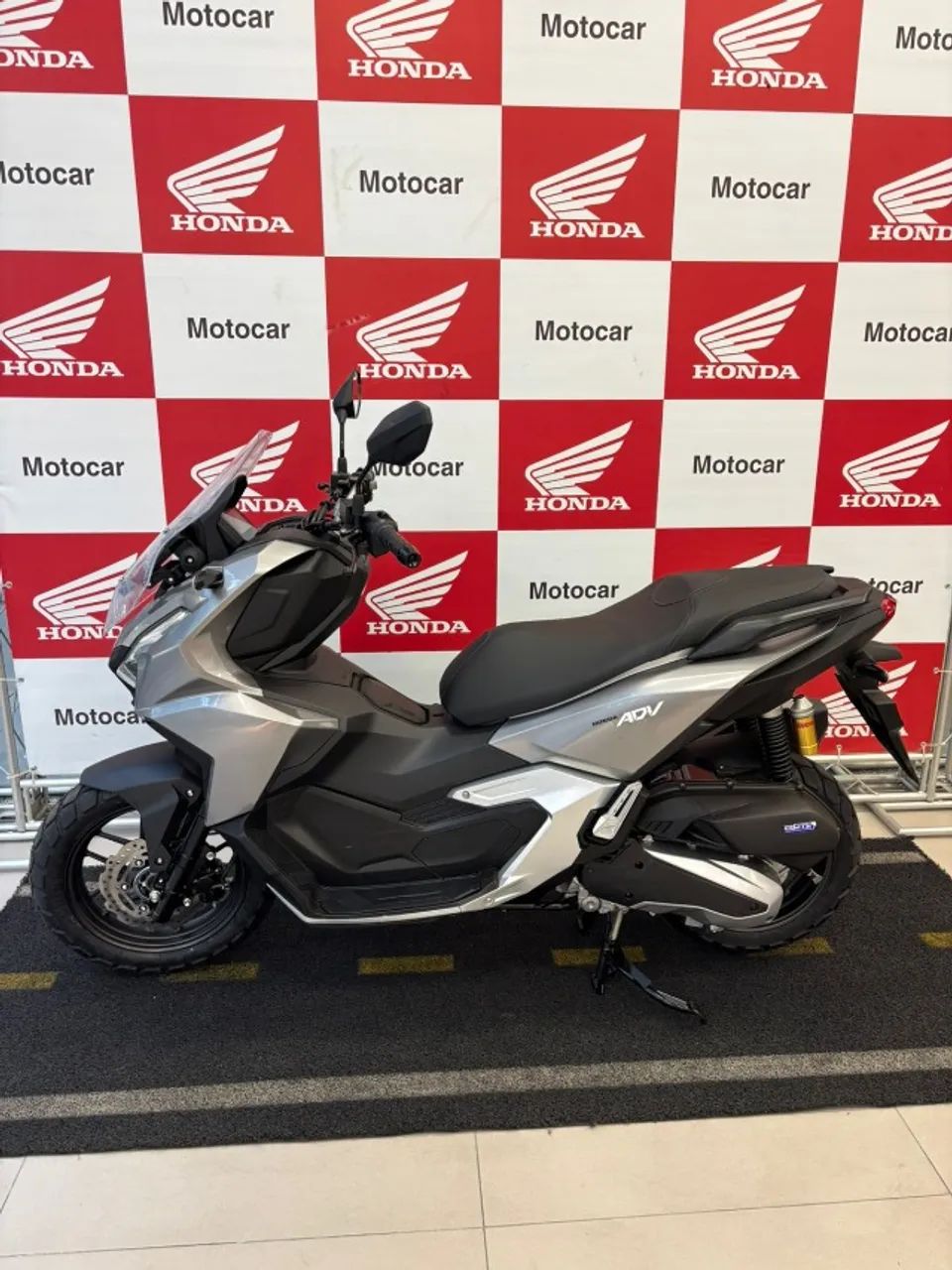 ADV 160 HONDA  - Foto 3