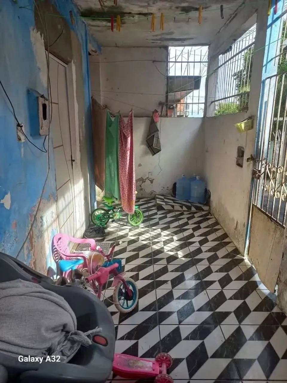 DISPONÍVEL PARA VENDA