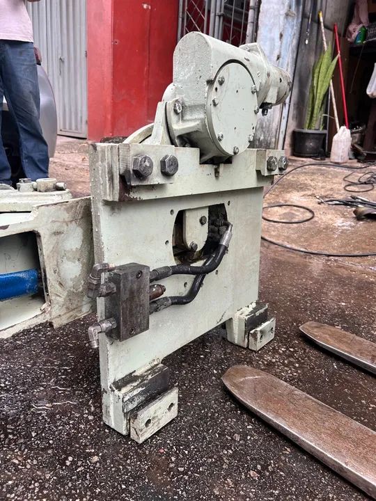 Clamps para empilhadeira - Saur - Foto 2