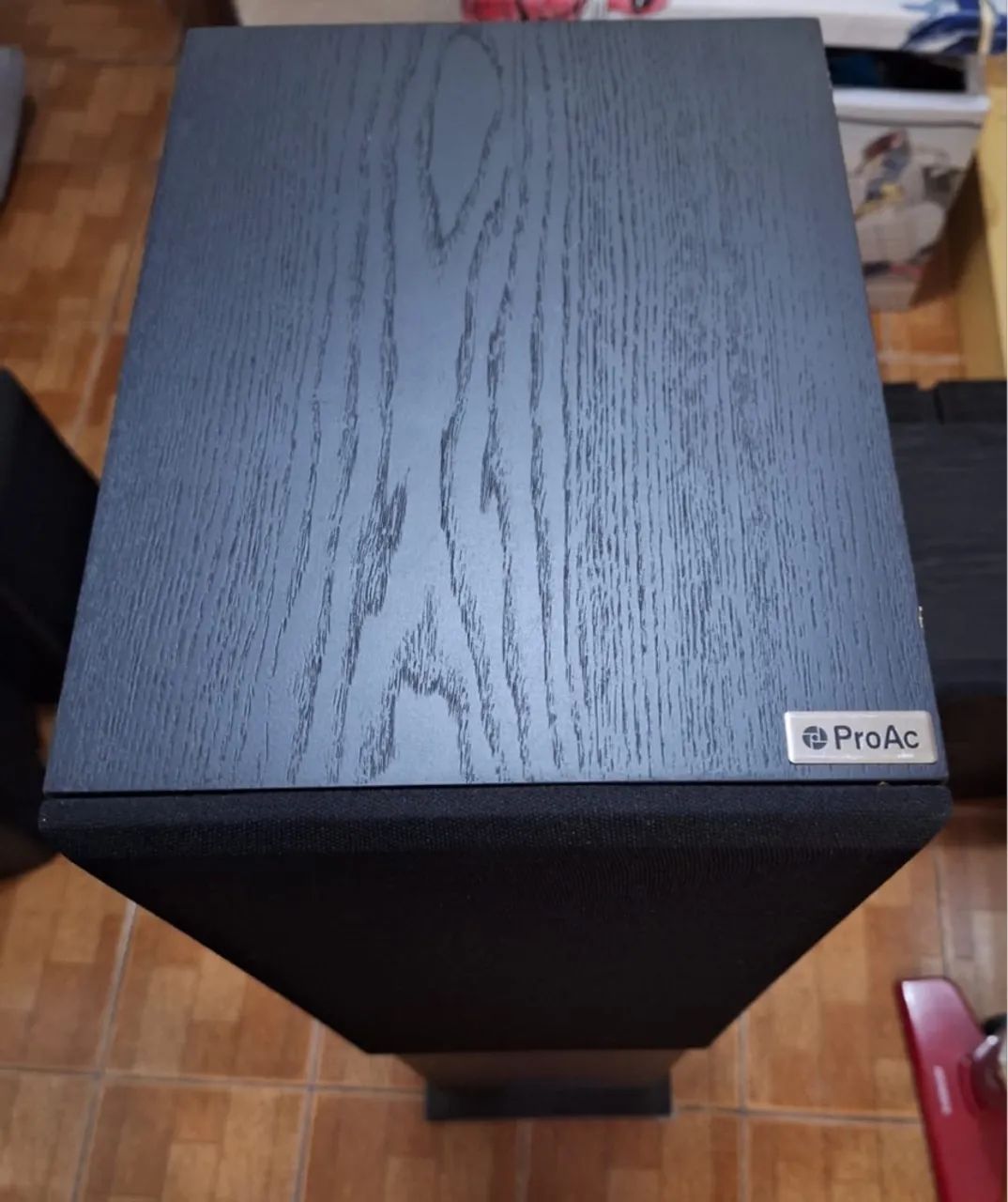 Caixa de som  ProAc Response D30s