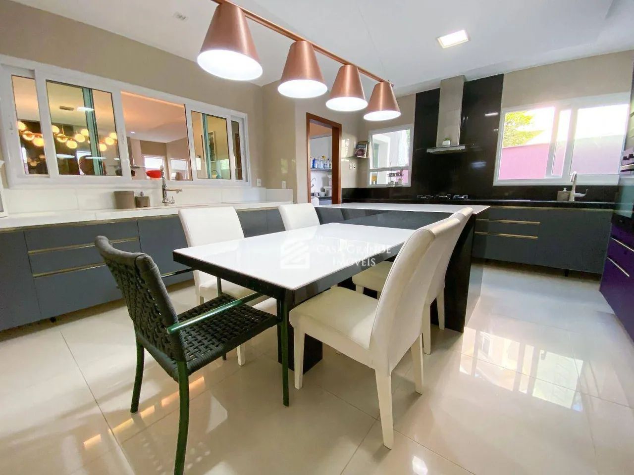 Casa com 5 dormitórios, 335 m² - venda por R$ 2.300.000,00 ou aluguel por R$ 10.027,49/ano - Foto 5