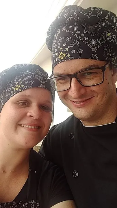 Churrasqueiro e pizzaiolo
