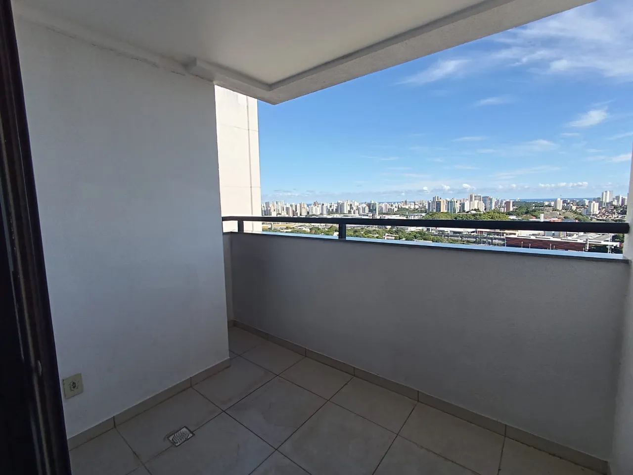 Apartamento Com 2 Quartos Em 54M² E Com 1 Vaga De Garagem Em Pernambués. 15F2KHF