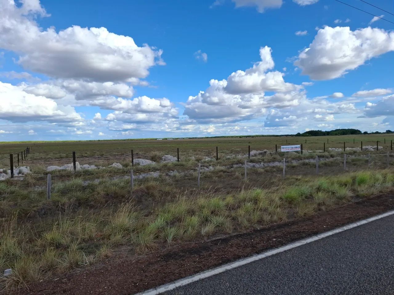 Vende-se Lote Titulado