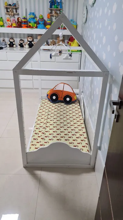 Cama Infantil de Madeira Branca