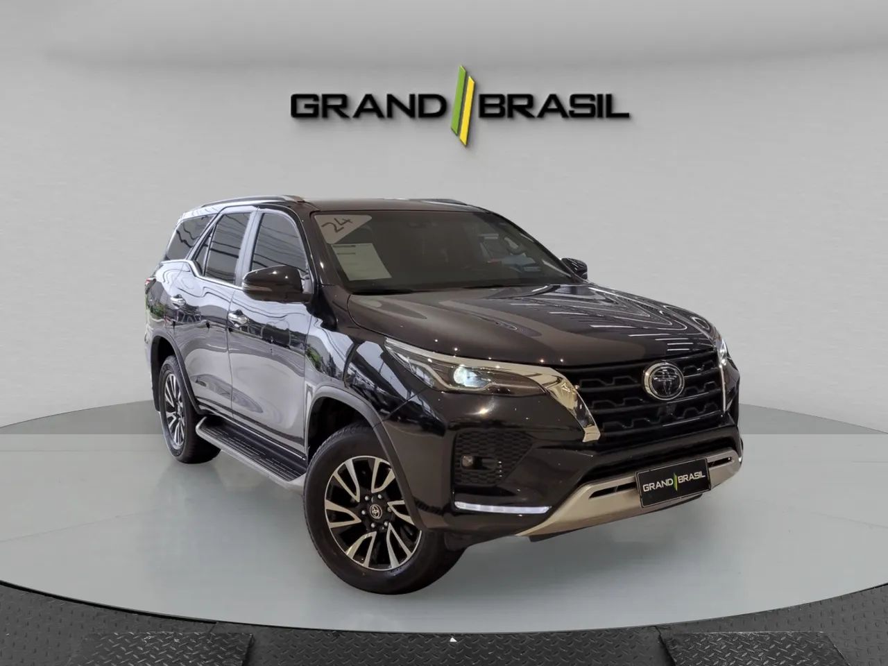 Toyota SW4 SRX 2.8 Turbodiesel 4x4 (Aut.) (7 Lugares)