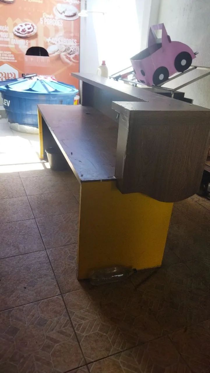 Balcão de lanchonete usado 