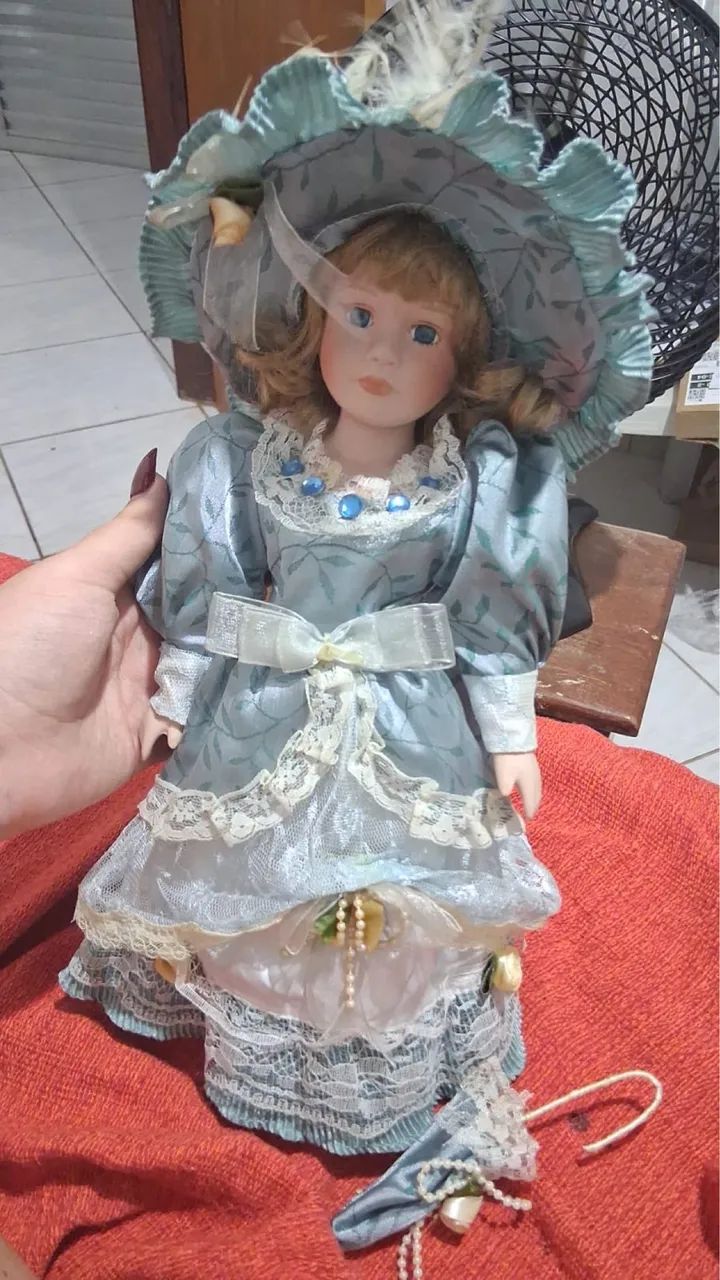 Boneca de porcelana haunted