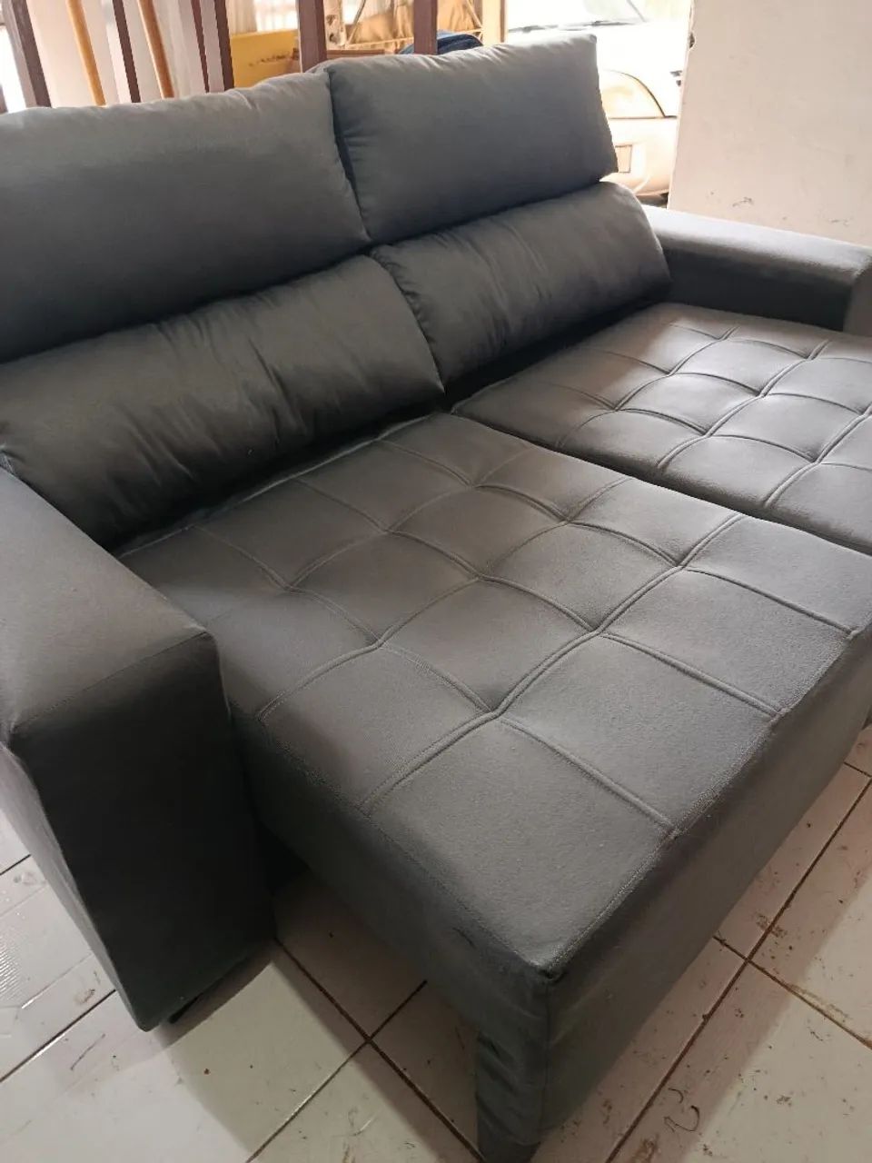 SOFÁ RETRÁTIL E RECLINÁVEL 