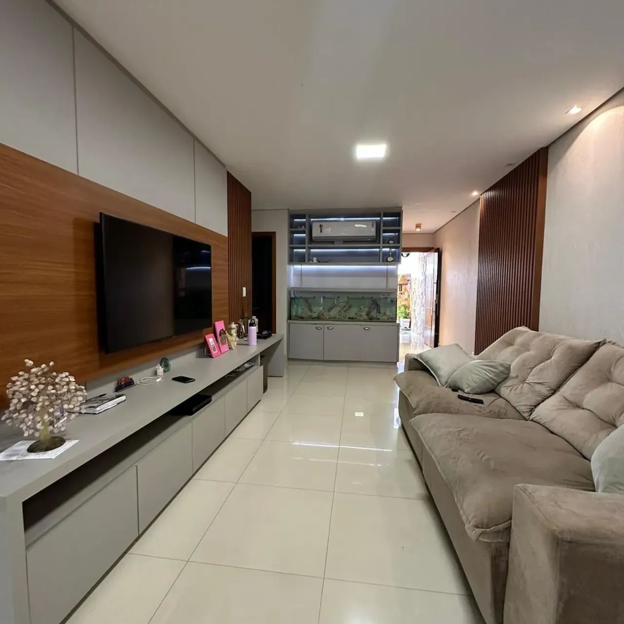 Casa Térrea no Condomínio Reserva Rio Cuiabá, com 2 quartos sendo 1 suite/ Cuiabá/MT