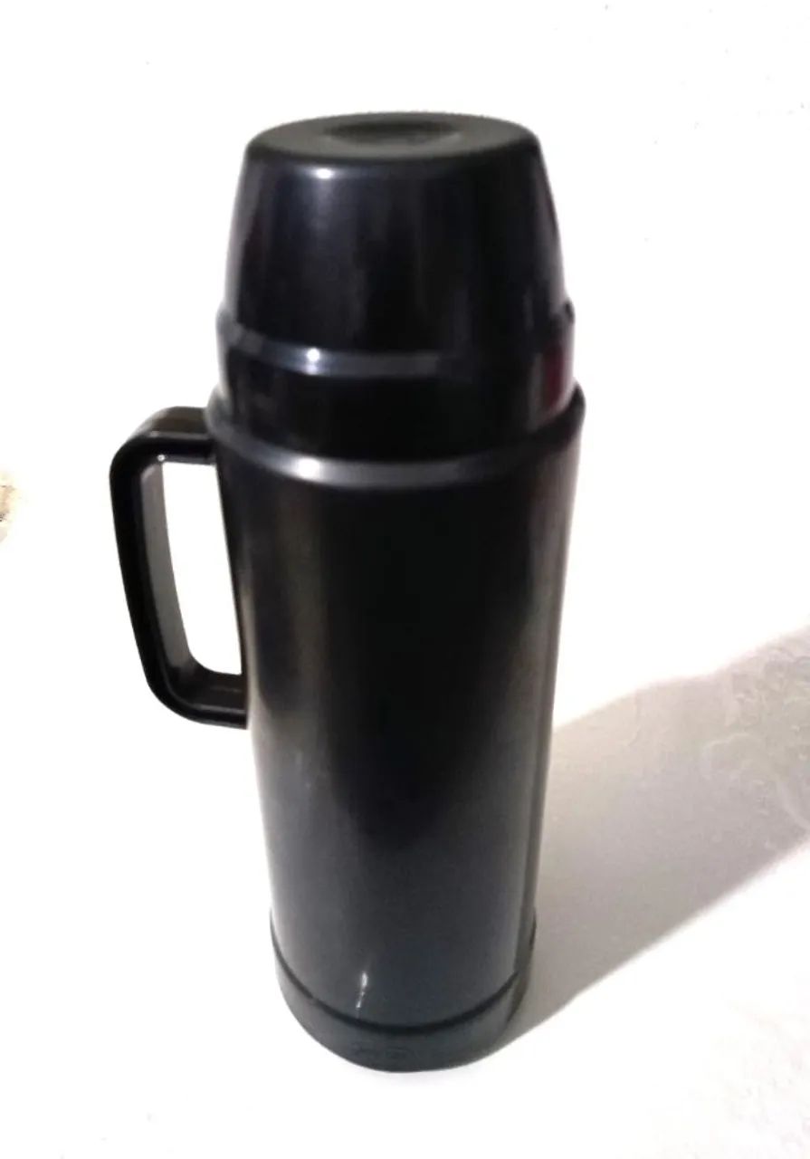 Garrafa térmica MOR preta, café e chá, usada  - Foto 5