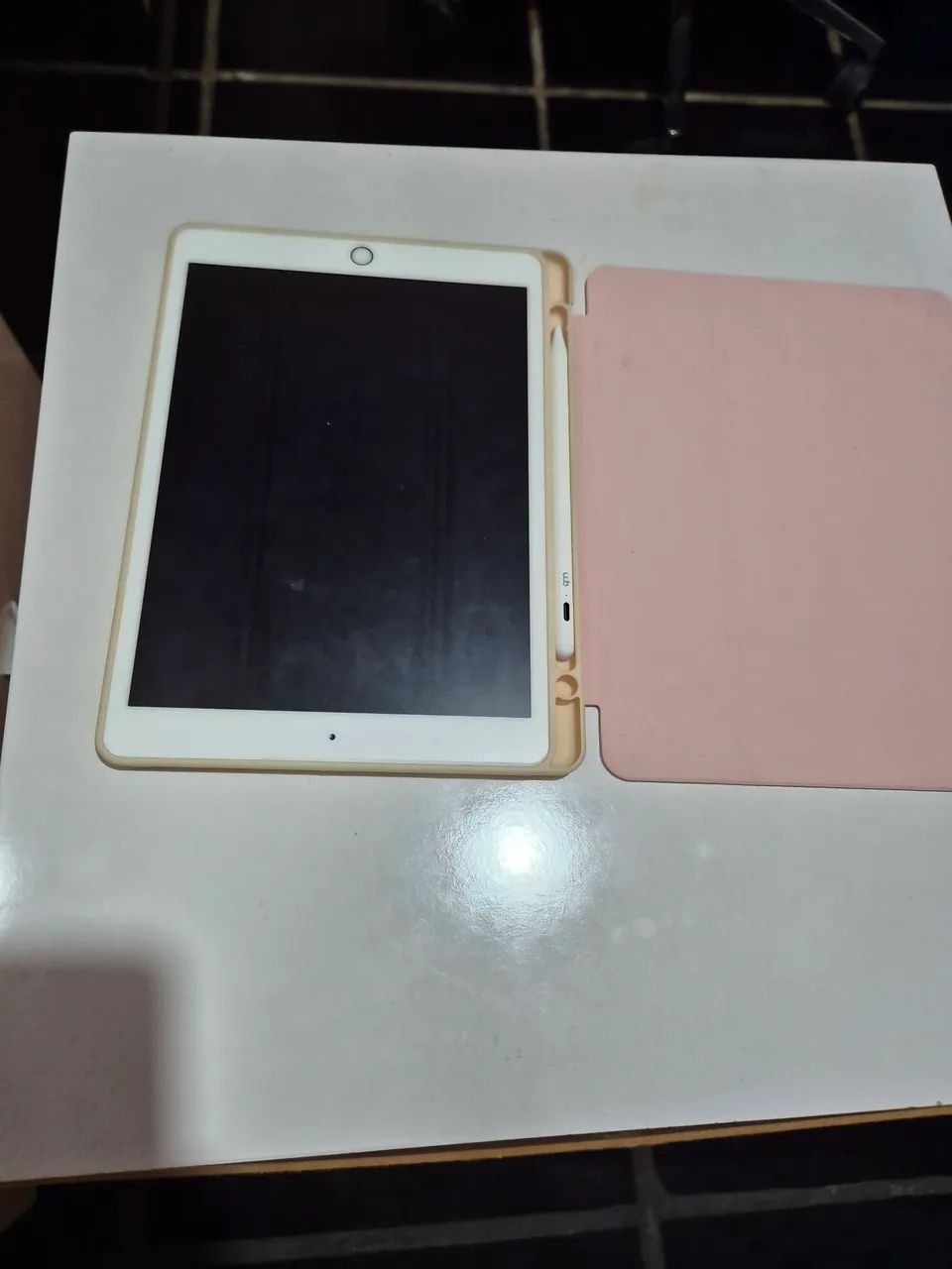 Ipad 7ºGen - Rose Gold 32GB - Foto 5