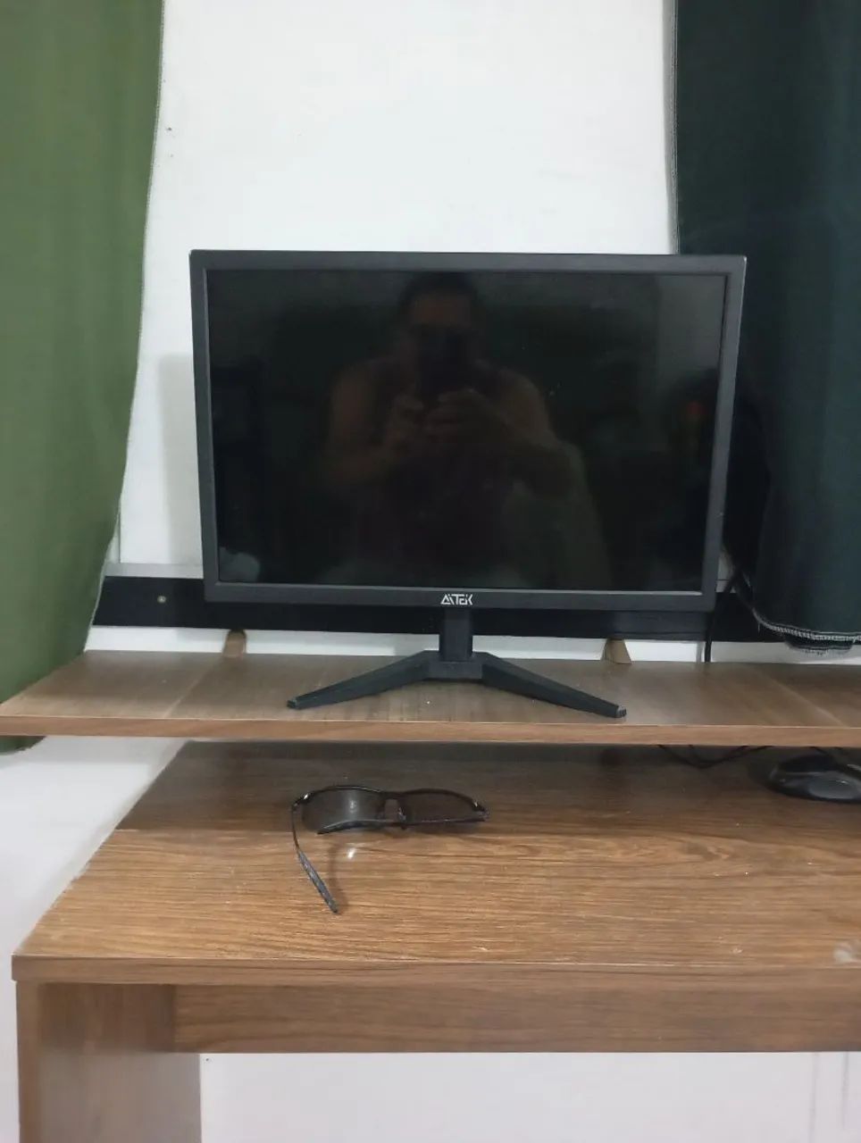 Monitor aitek 19