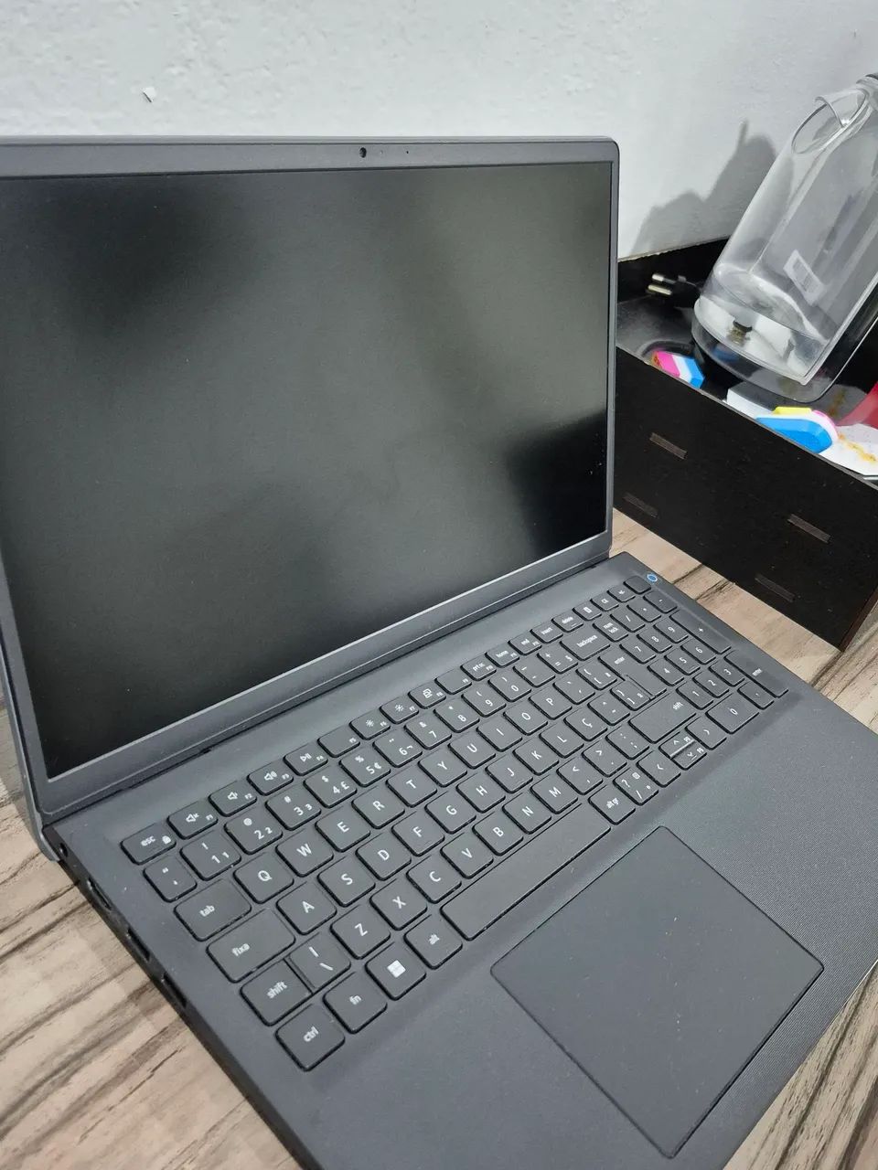 Notebook Dell Vostro i5 2.40Ghz 16G RAM 256Gb NVMe Windows 11