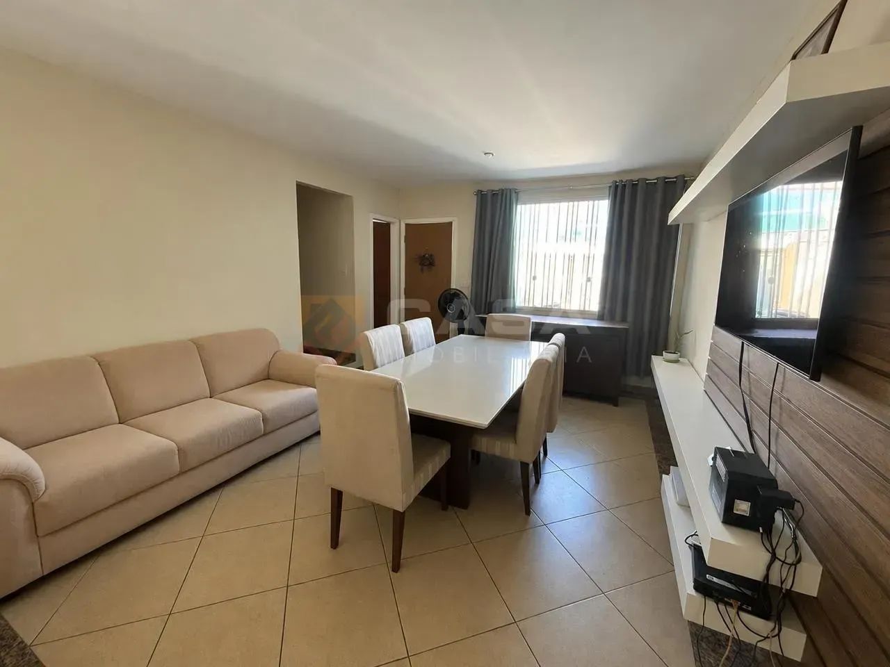 Excelente Casa Duplex 3 Quartos/varanda em Colina de laranjeiras!