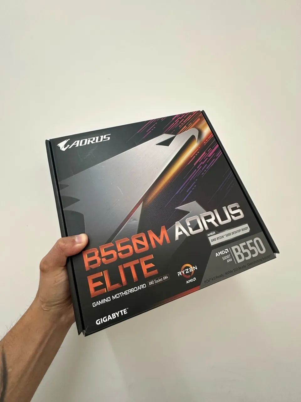 Placa Mãe Aorus Elite B550M 