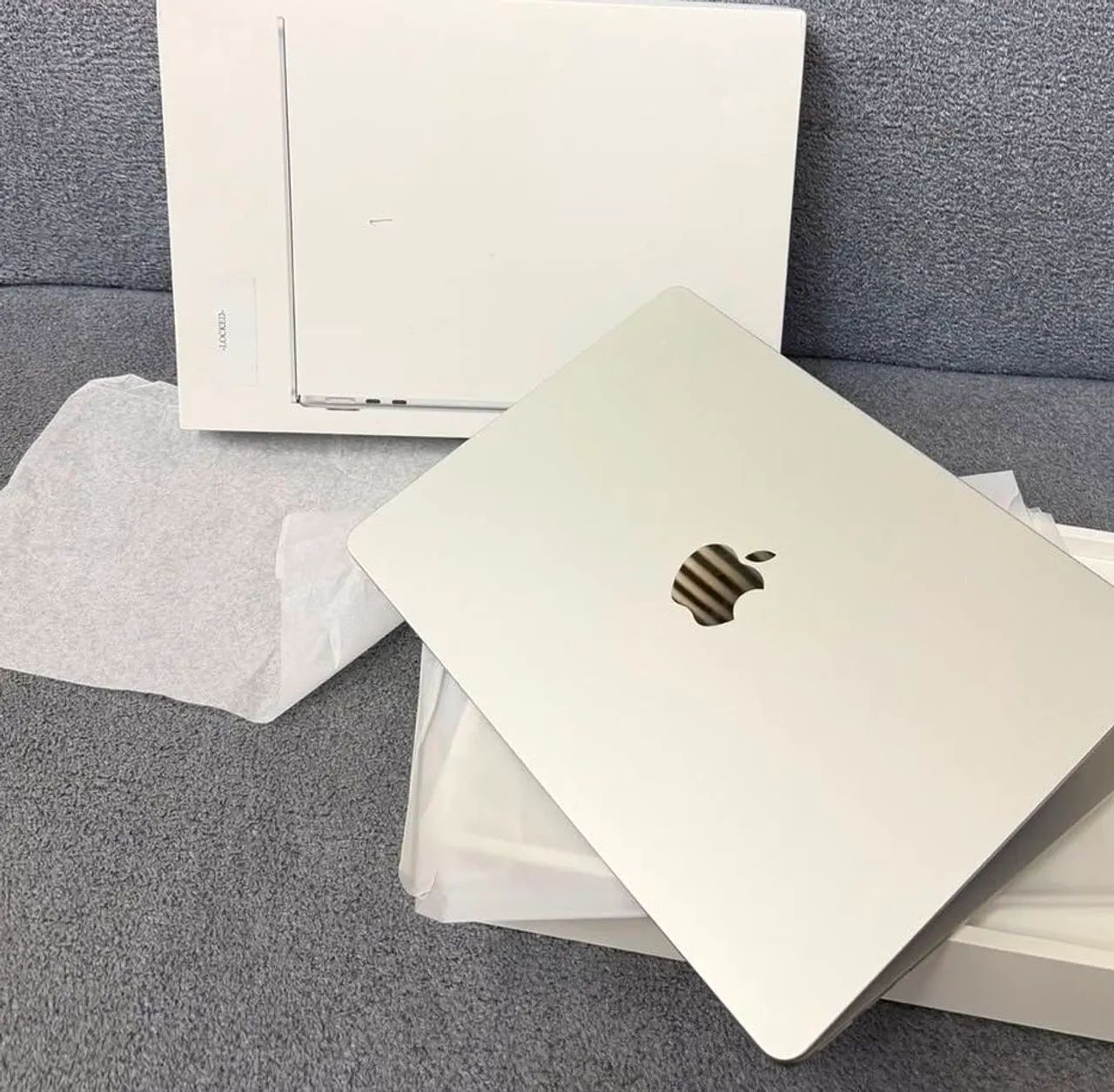 Macbook Air13.6 M3 8GB - 256GB SSD  - Foto 2