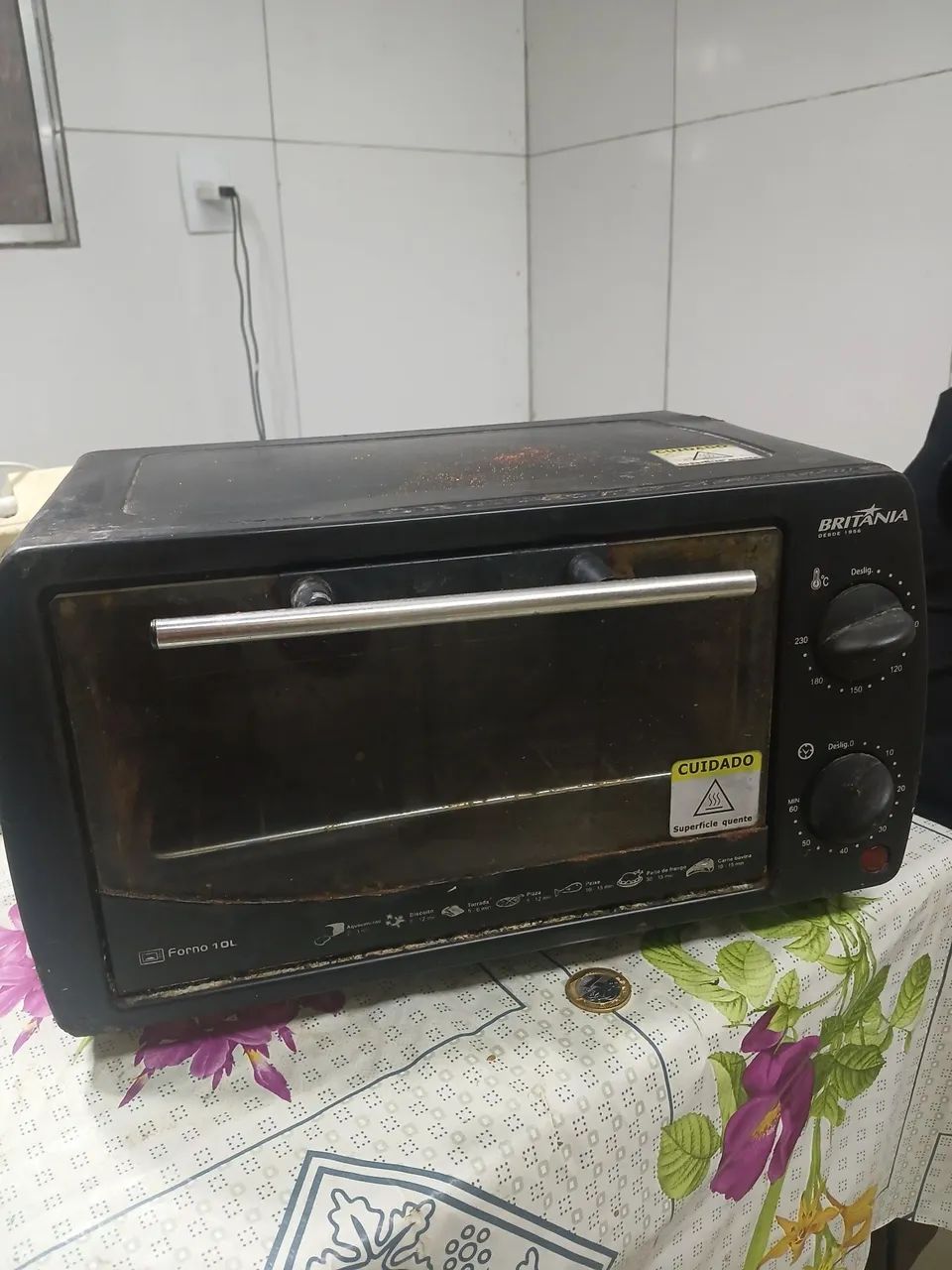 Forno elétrico funcionando 