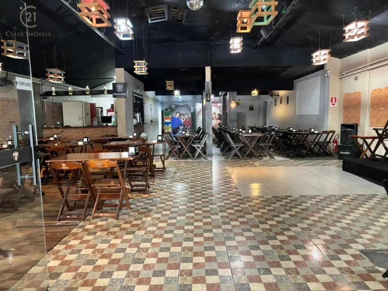 Sala para alugar em Londrina, Centro, com 420 m²