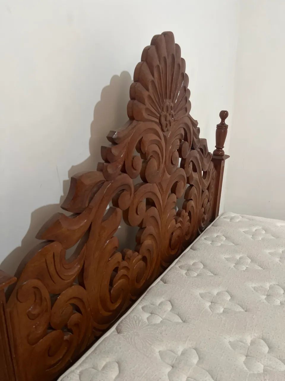 Cama e penteadeira  - Foto 3