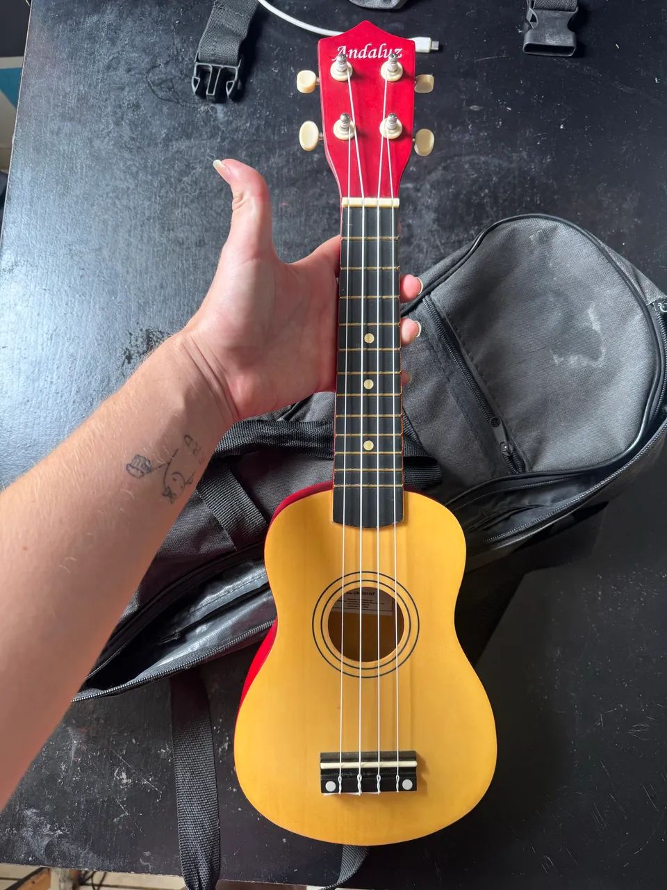 Ukulele - Foto 3