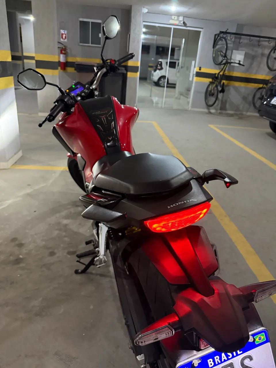 Honda Cb 300f - Foto 4