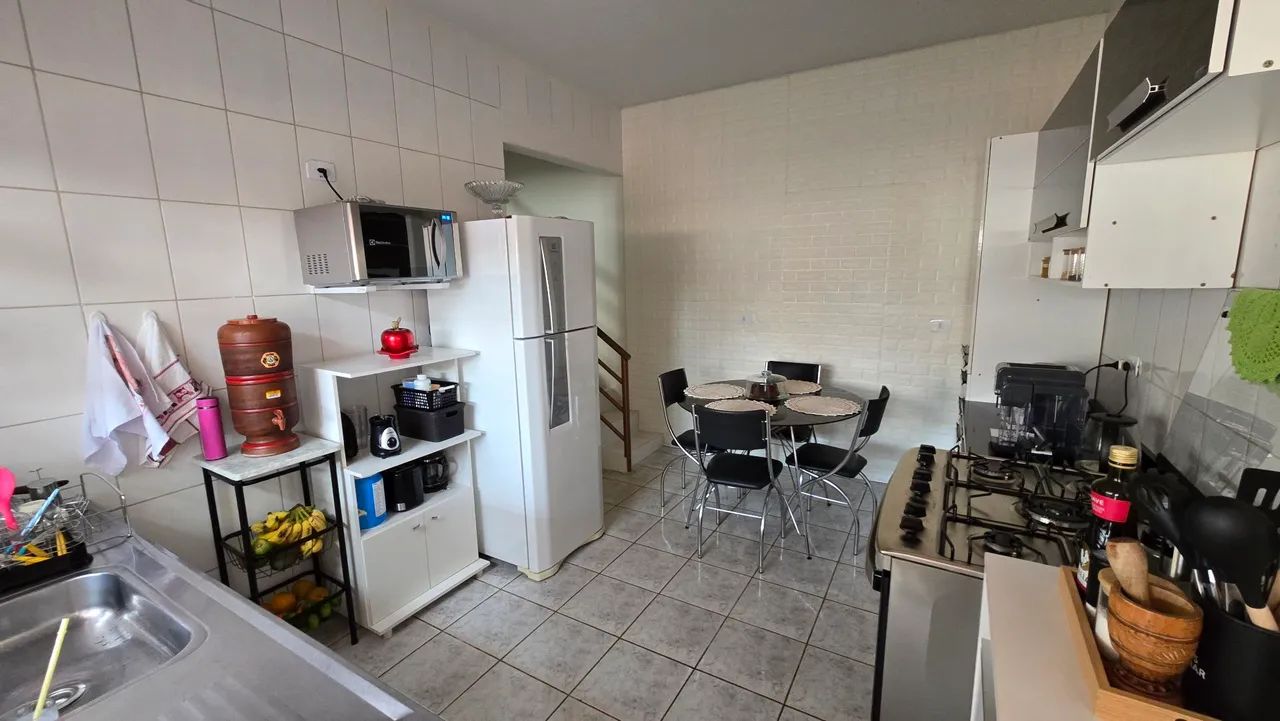Sobrado de fundos sem garagem - Foto 3