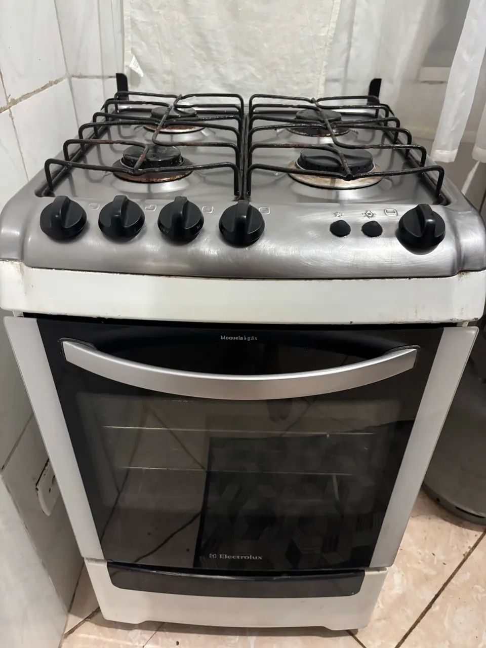 Fogao 4 bocas eletrolux