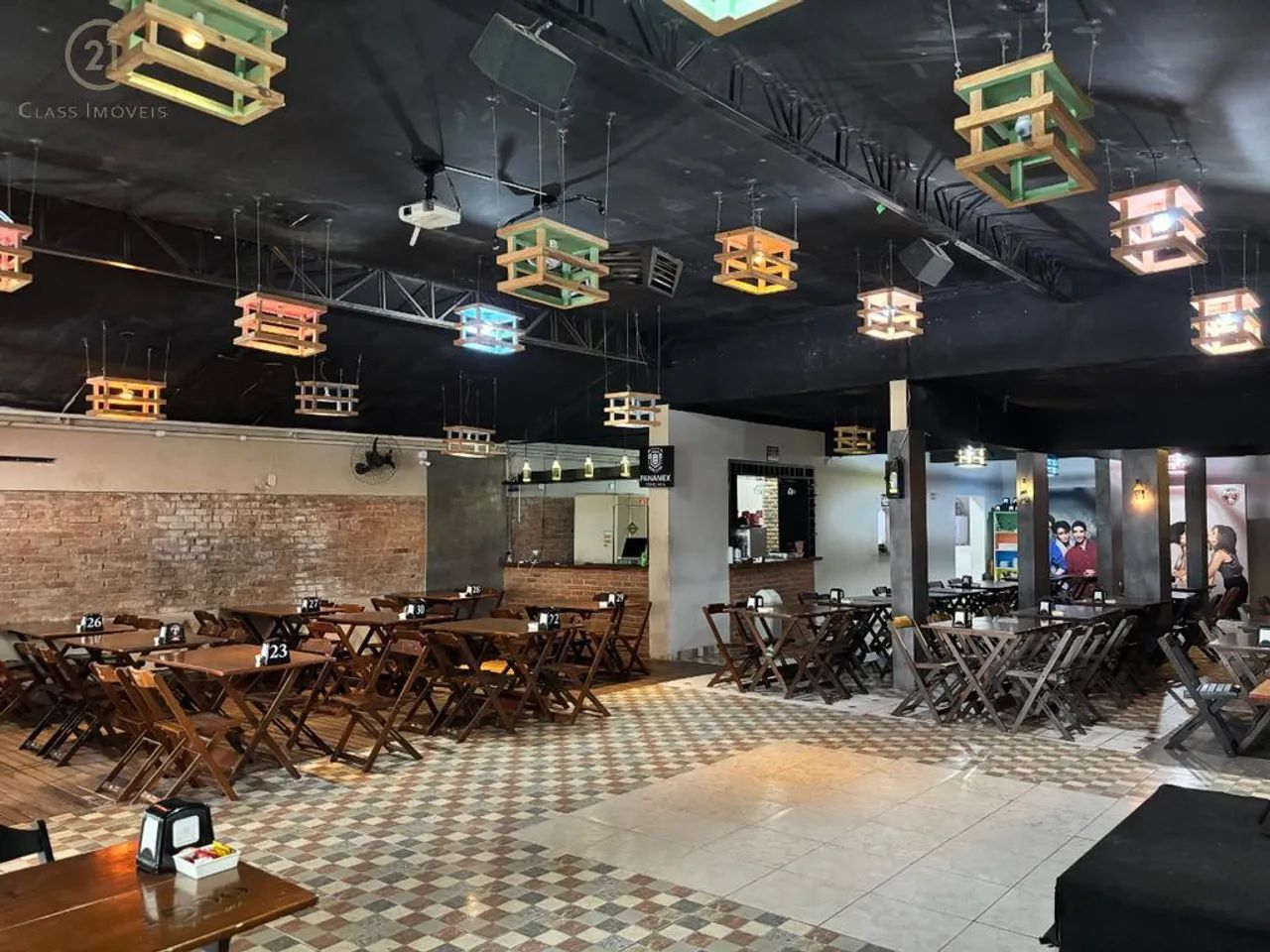 Sala para alugar em Londrina, Centro, com 420 m² - Foto 4