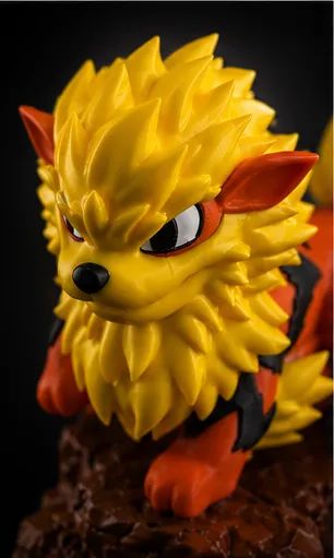 Diorama Arcanine com 20cm altura