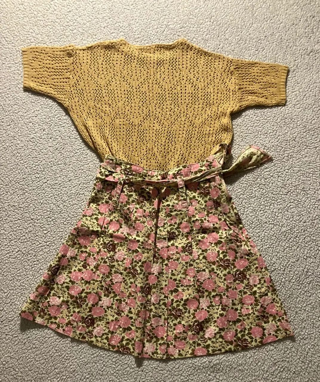Conjunto Camisa e Saia Feminina  - Foto 2