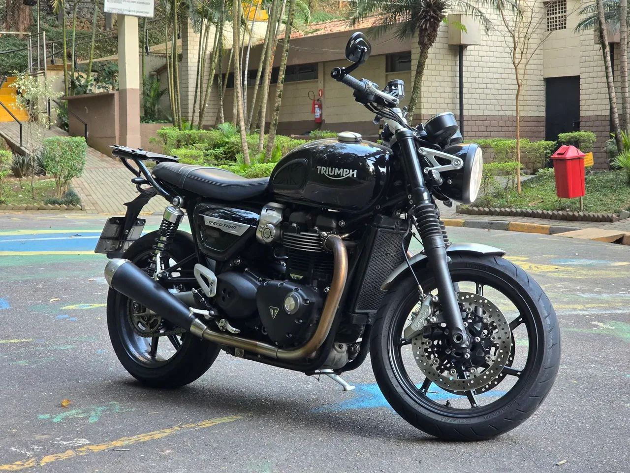 Triumph Speed Twin 1200 2020  - Foto 2