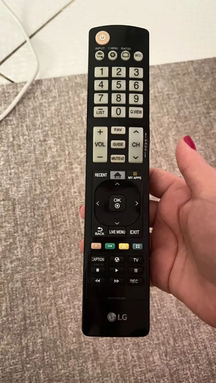 ? Smart TV LG 43? Full HD 3D | Excelente estado - Foto 2