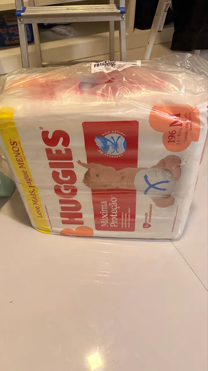 Fralda Huggies - TAM M(Max proteção) 