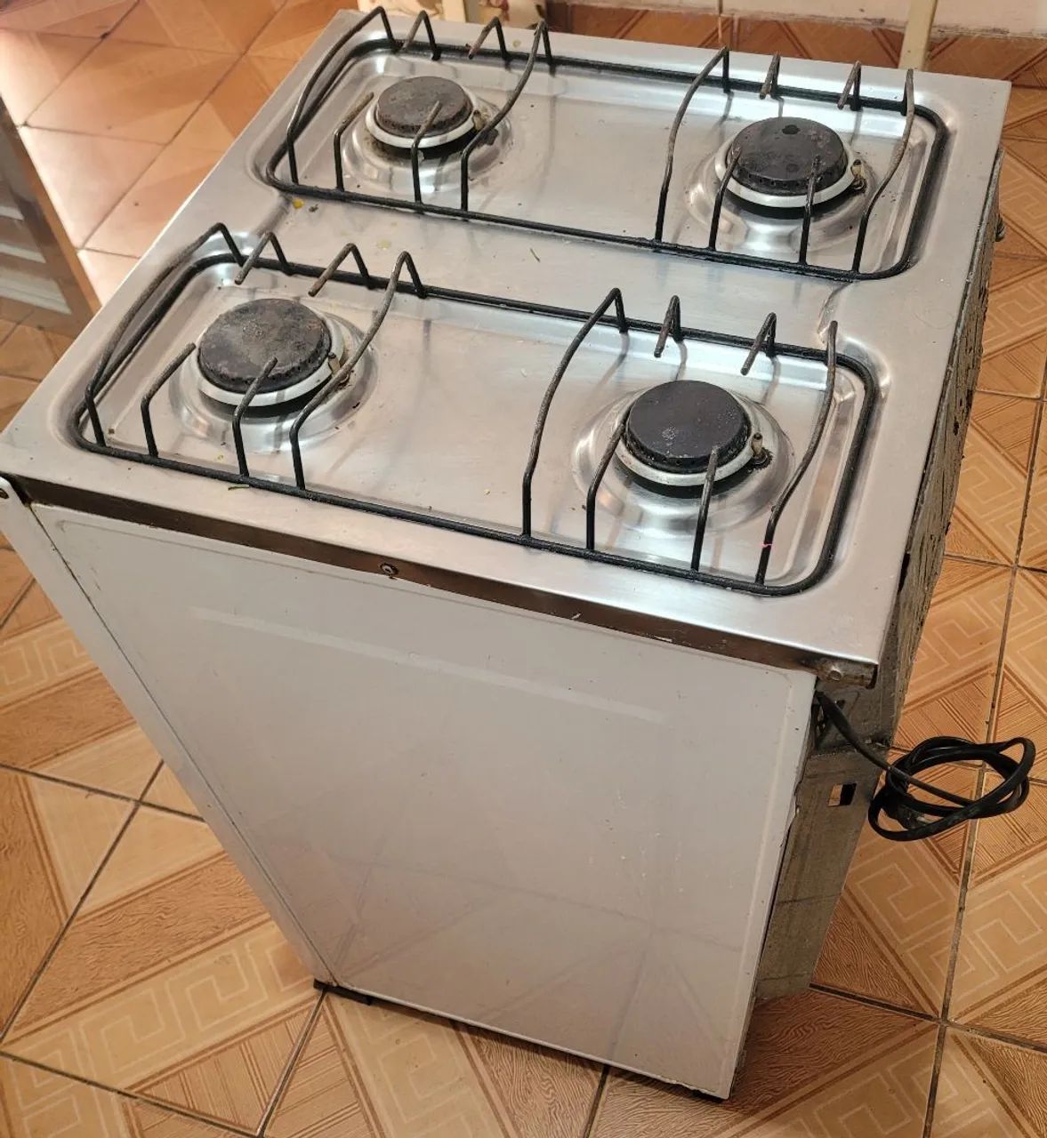 Fogao 4 bocas R$ 100,00 - Foto 2