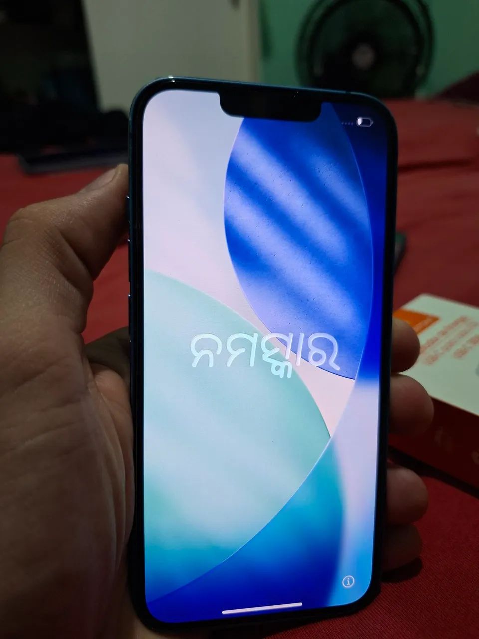 IPhone 13 azul