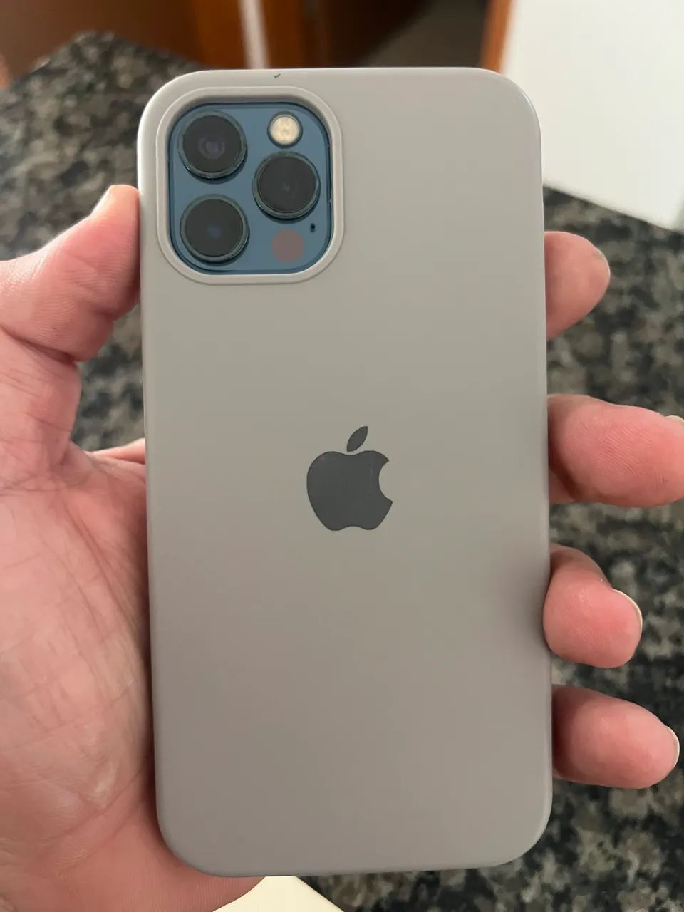 Vendo ou troco iPhone 12 Pro 256 GB - Foto 5