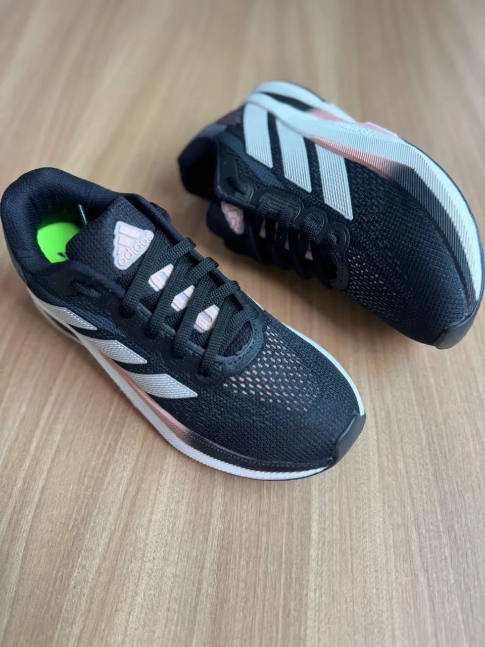Tênis Adidas Femininos 34 ao 39 - Calçados Esportivos - Recanto