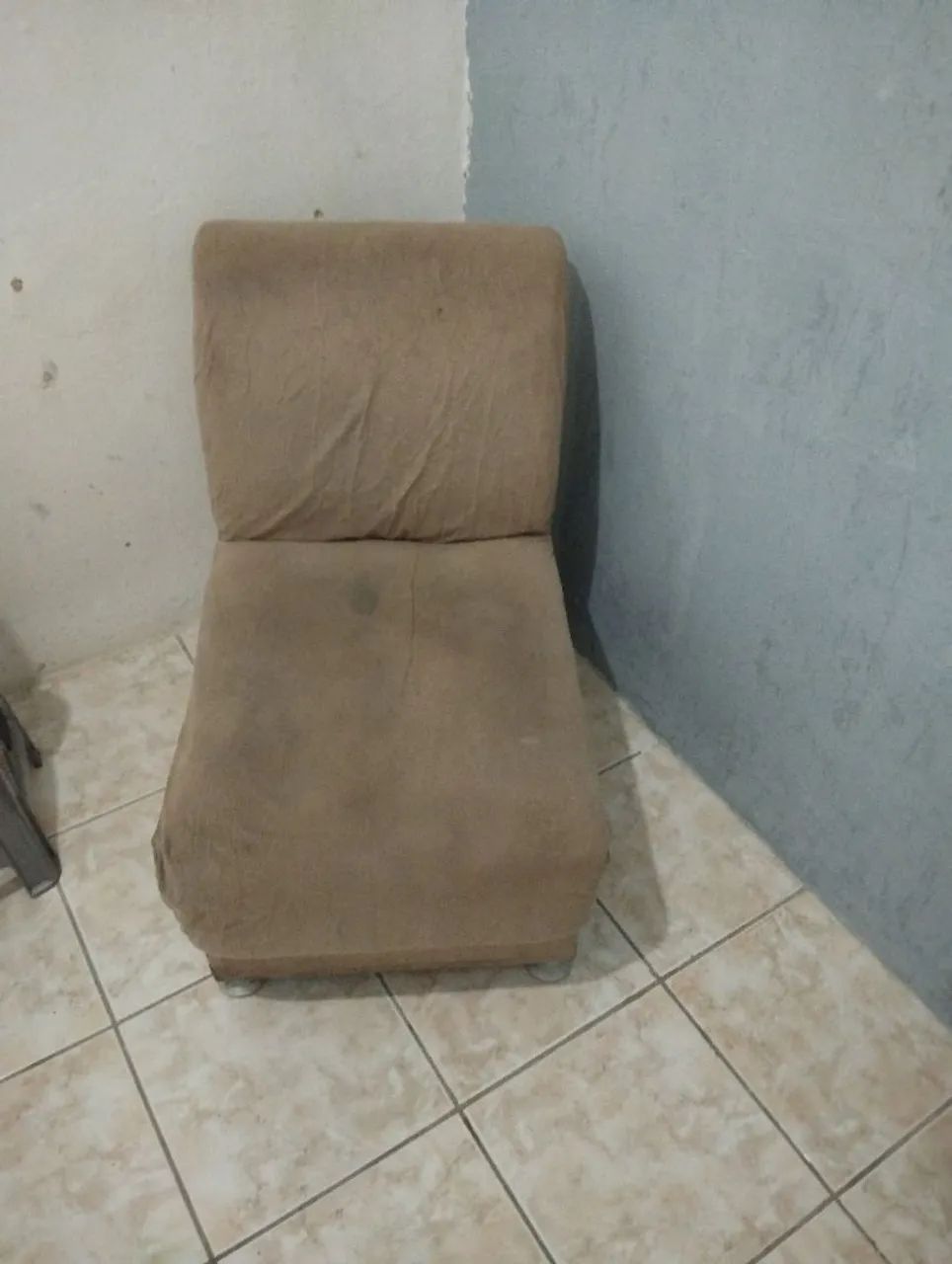 Poltrona 64985850183043121