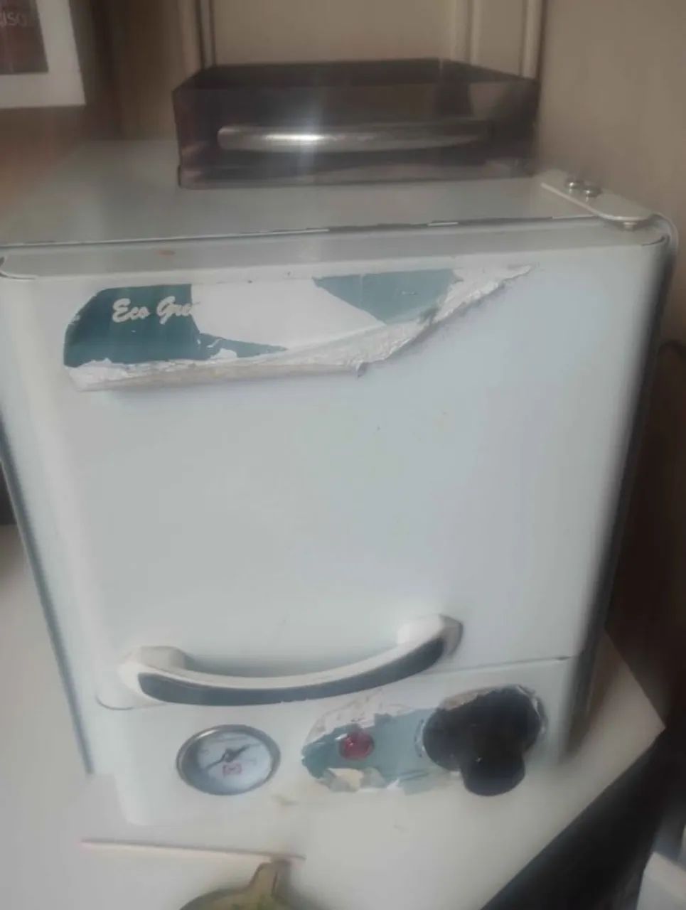 Esterilizadora estufa dupla alicates manicure funcionando perfeitamente