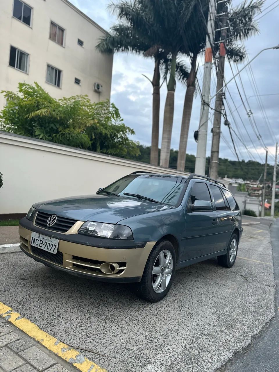 Volkswagen Parati 1.0 MI Plus 16V 4P 2001