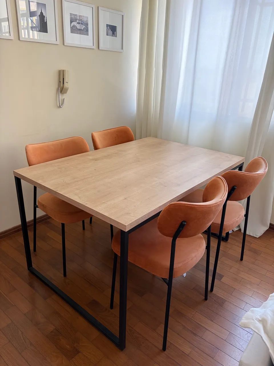 Conjunto Mesa de Jantar 4 cadeiras