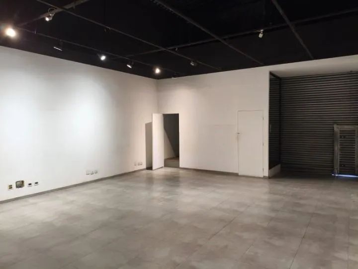 Vende e aluga salão comercial no centro de Guarulhos, com 240m² área bem distribuídos pé d - Foto 3