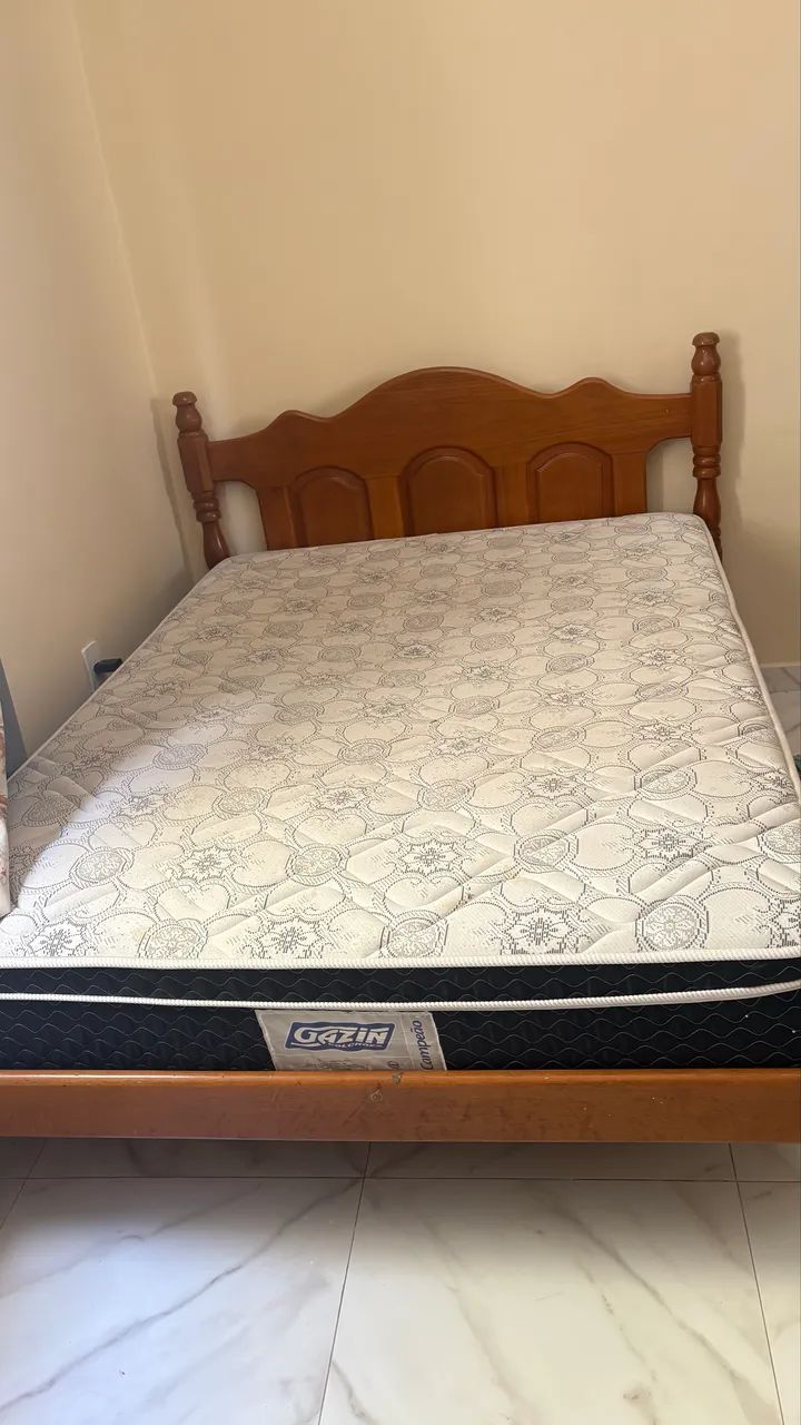 Vendo cama em madeira  - Foto 2