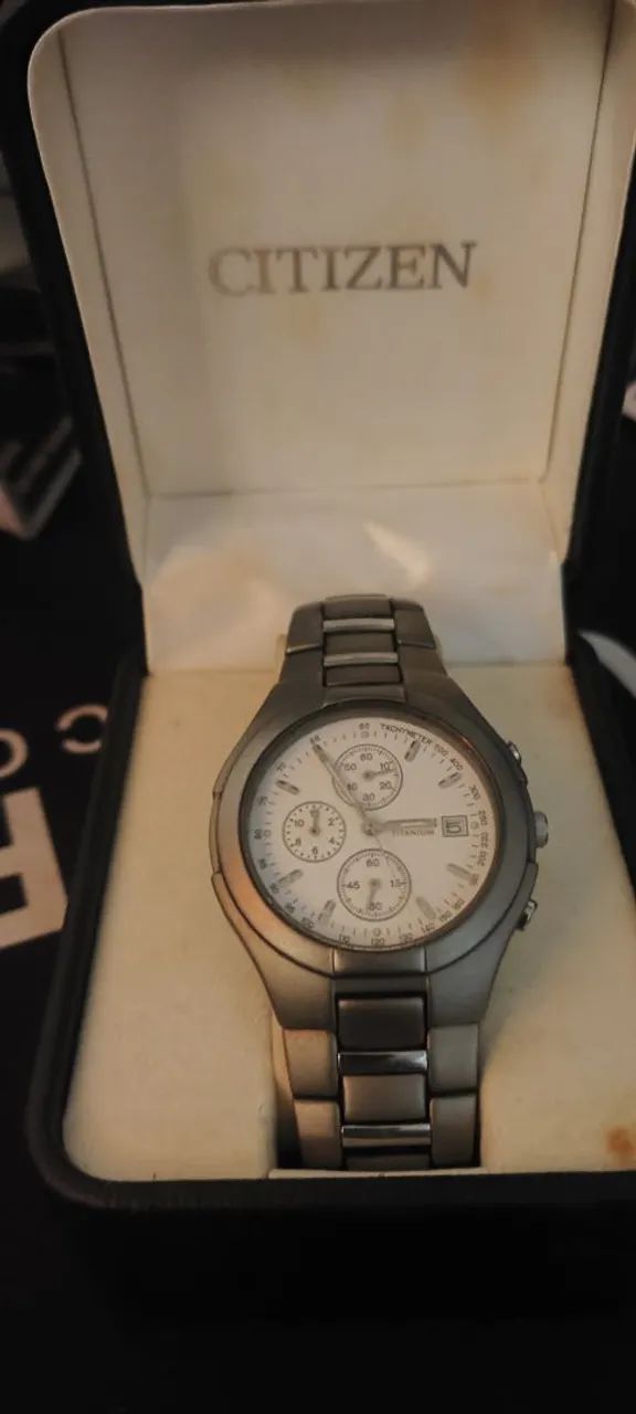 Relógio masculino Citizen Titanium 